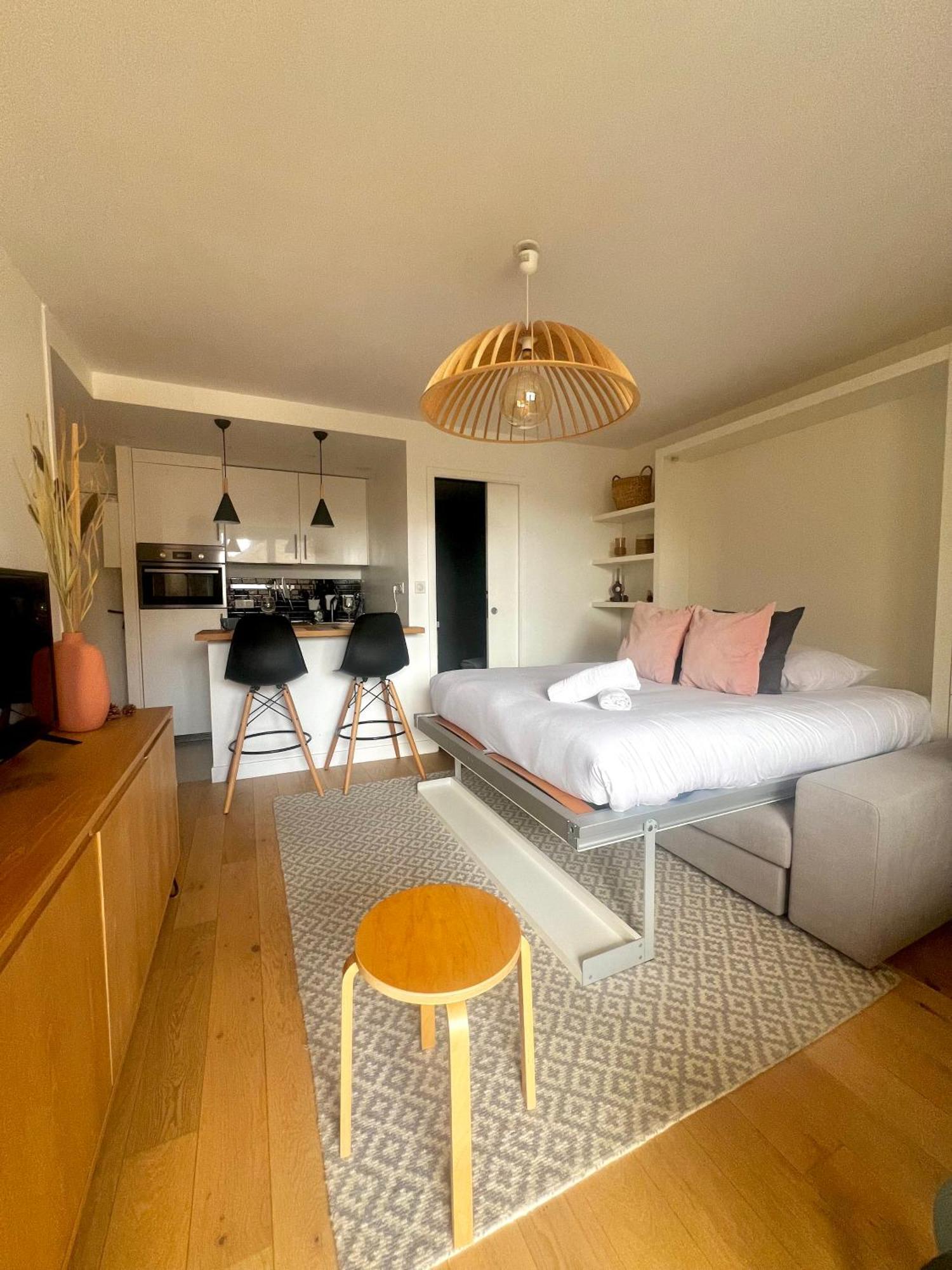 Apartment Larsenal Avec Parking, Centre De