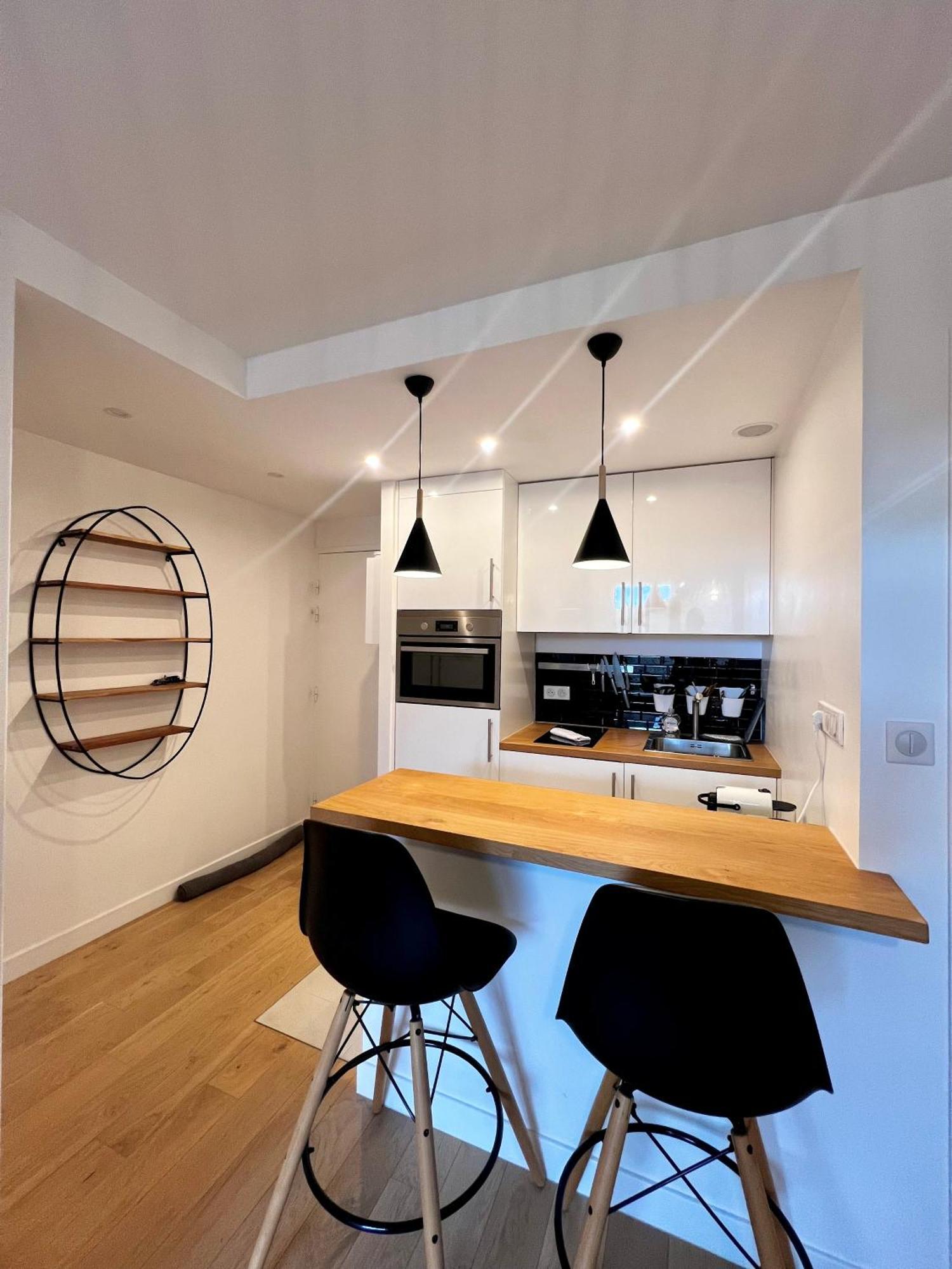 Larsenal Avec Parking, Centre De Apartment *